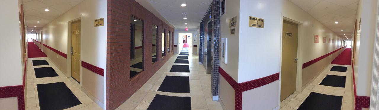 New Imperial Suites Whitecourt Exteriör bild